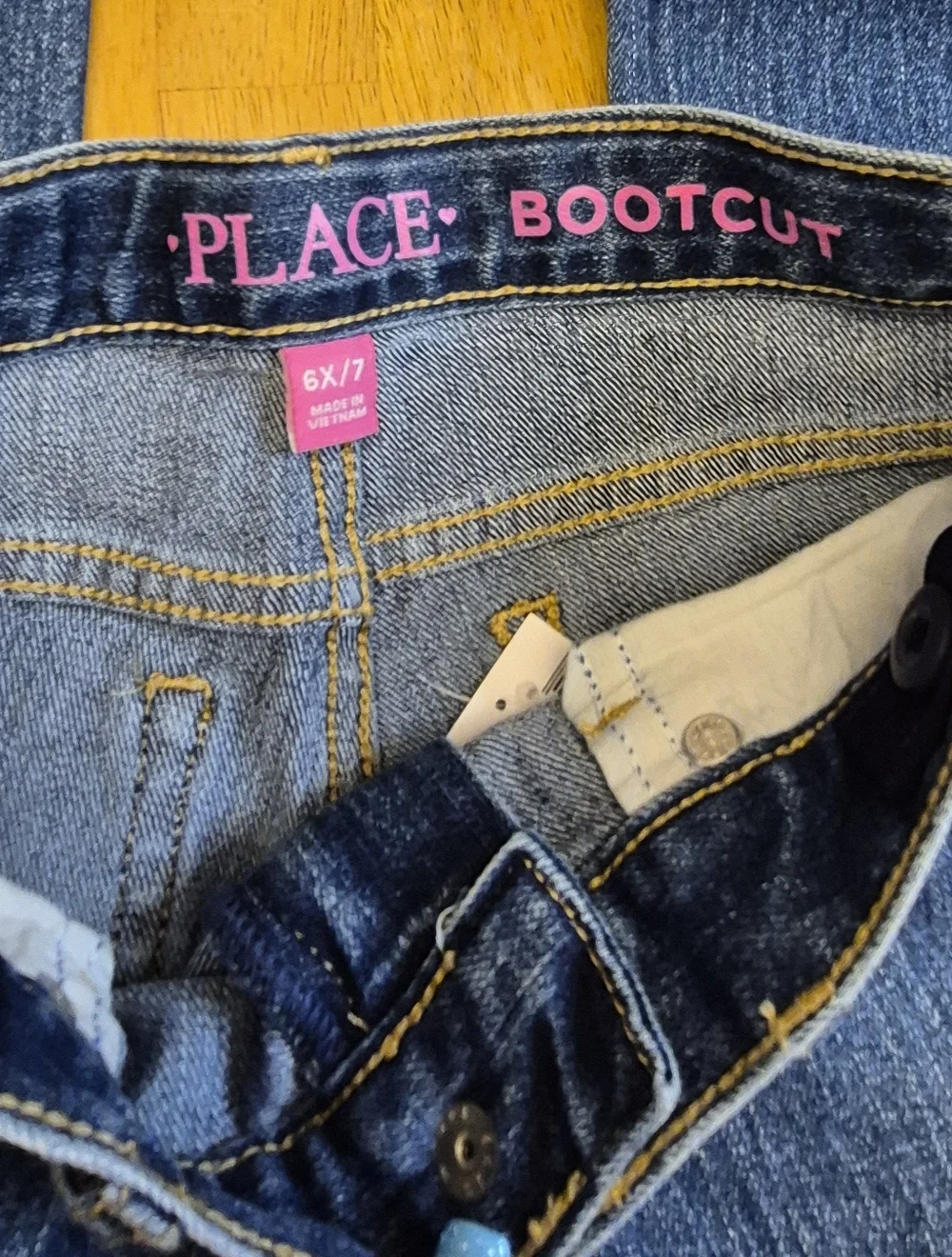 The Children's Place Medium Stonewashed Bootcut Blue Jeans Sz 6X 7 Girls Denim